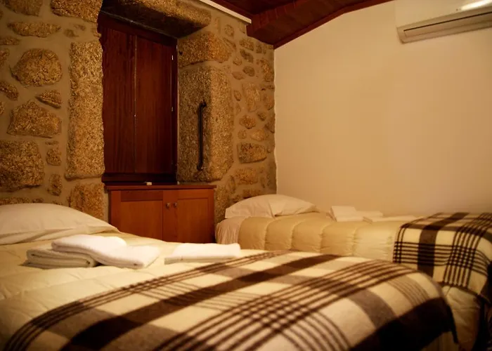 Cantinho Santiago بيت ضيافة